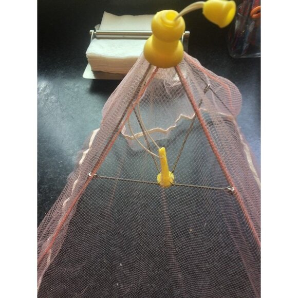 Vintage 4 Hygienic Food Covers Pink Yellow 1970's Kitchen Outdoor Purposes - Picture 8 of 10